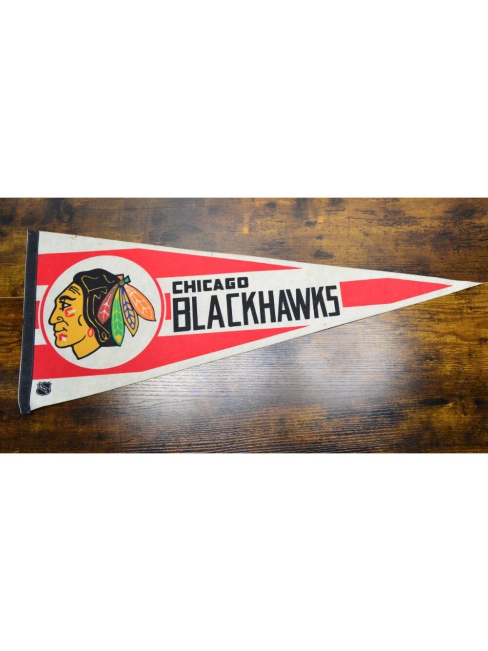 Vintage NHL Chicago Blackhawks pennant 30 inches